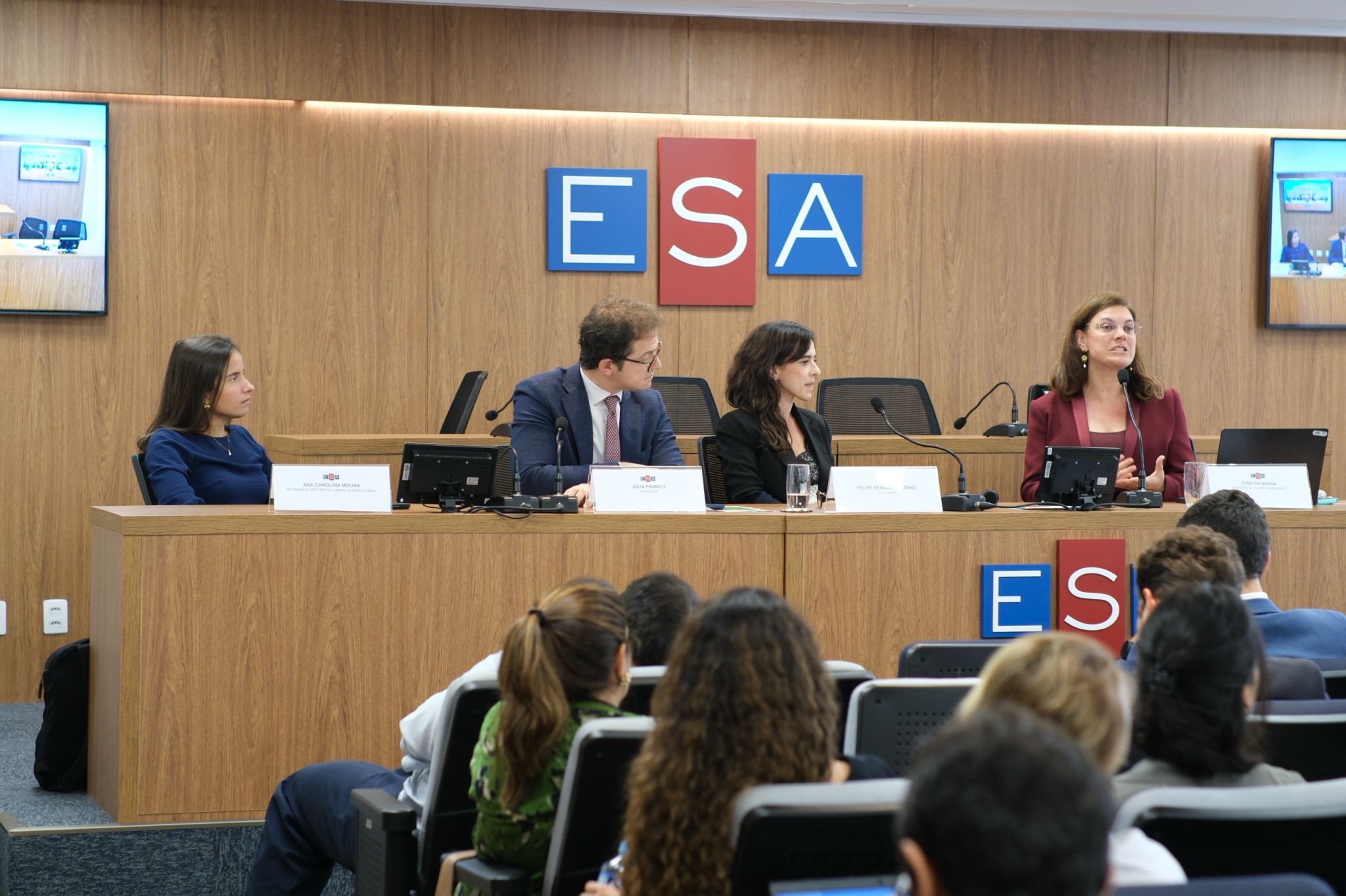 Felipe Demori Claudino participa do Congresso de Fundos de Investimentos pela OAB/RJ